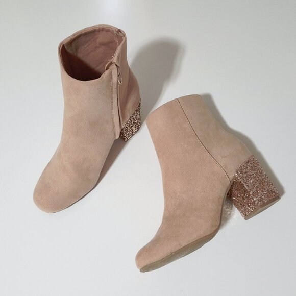 NWOT Old Navy blush block glitter heeled faux suede booties, 6 - Picture 4 of 10